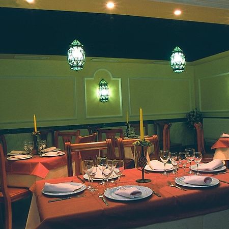 Hostal Macami Педро-Абад Экстерьер фото