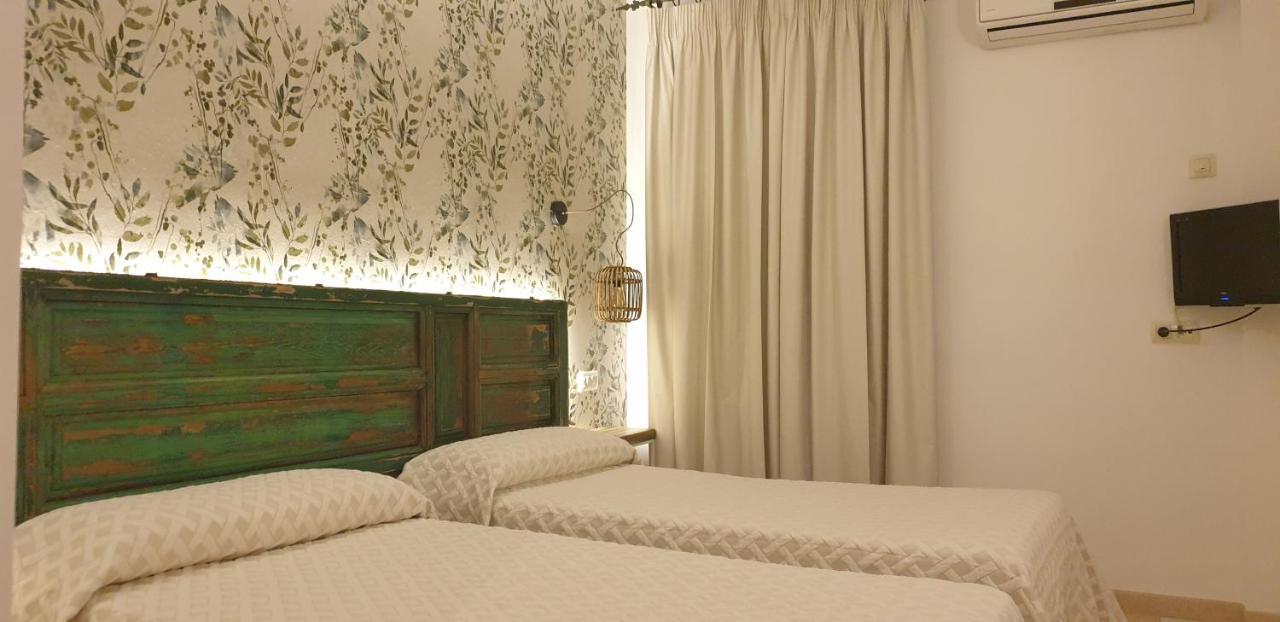 Hostal Macami Педро-Абад Экстерьер фото
